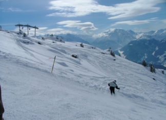 Spędź urlop aktywnie - naucz się jeździć na nartach!