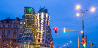 Szlakiem nowoczesnej architektury w Pradze