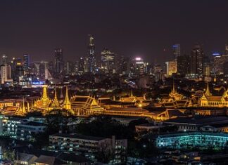 Z jakiego kraju najtaniej do Bangkoku?