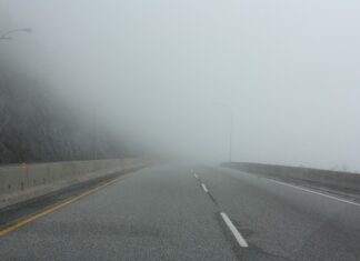 Ile wynosi najniższa krajowa w Tajlandii? Ile wynosi najniższa krajowa w Tajlandii?