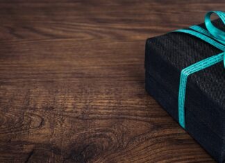 Co na prezent z Polski do USA?