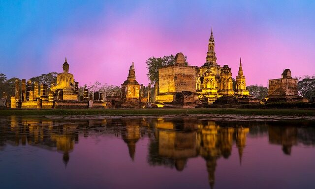 Ile trwa lot na wyspę Phuket? Ile trwa lot na wyspę Phuket?