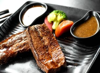 Ile lat ma średnio Polak?