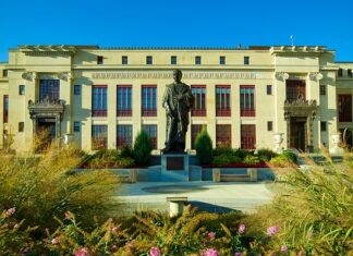 Kim był i co zrobił Krzysztof Kolumb?